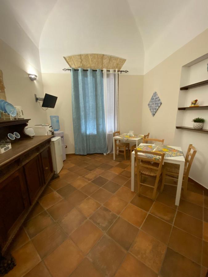 B&B Cinisi Vacanze Экстерьер фото