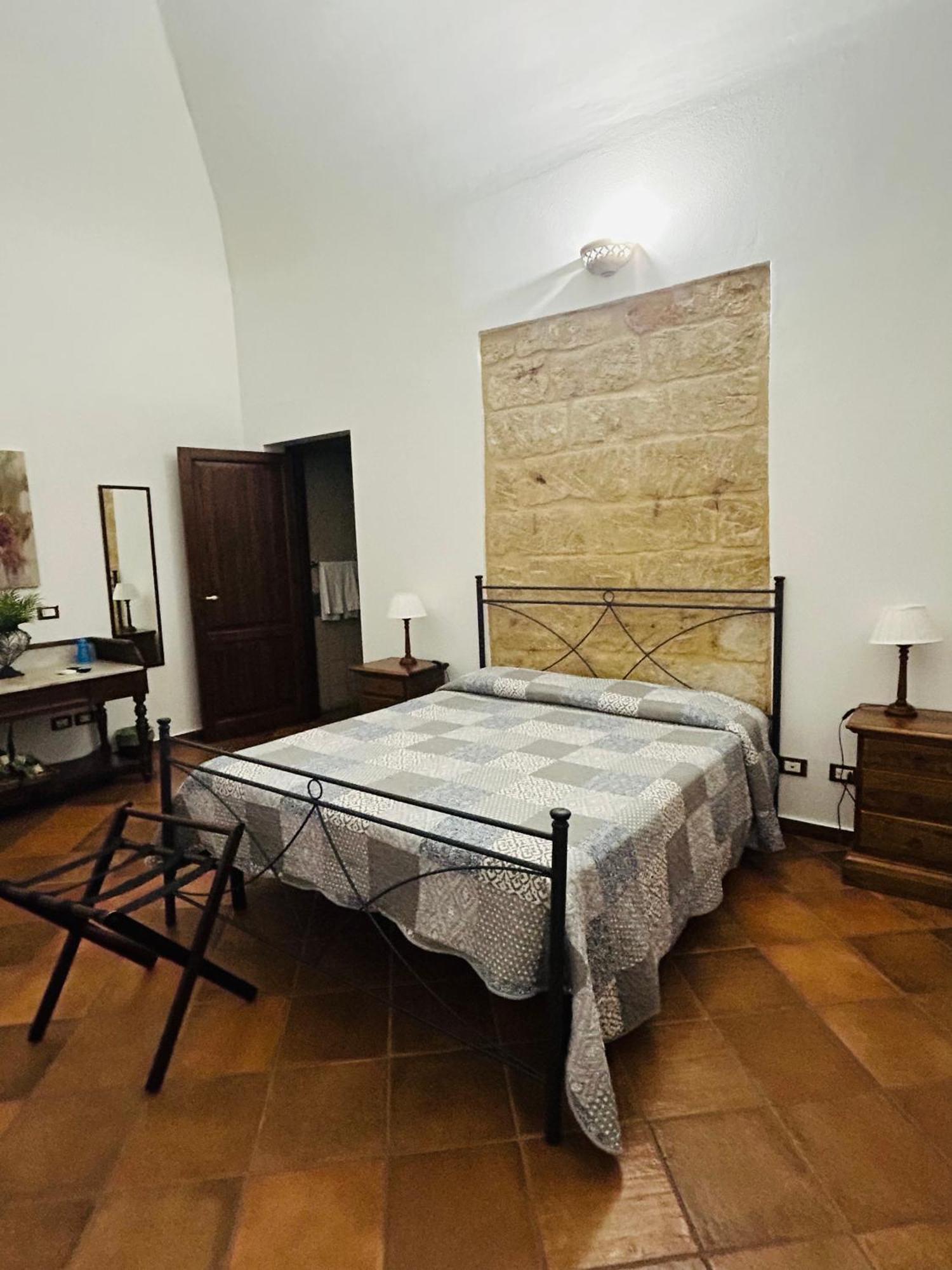B&B Cinisi Vacanze Экстерьер фото